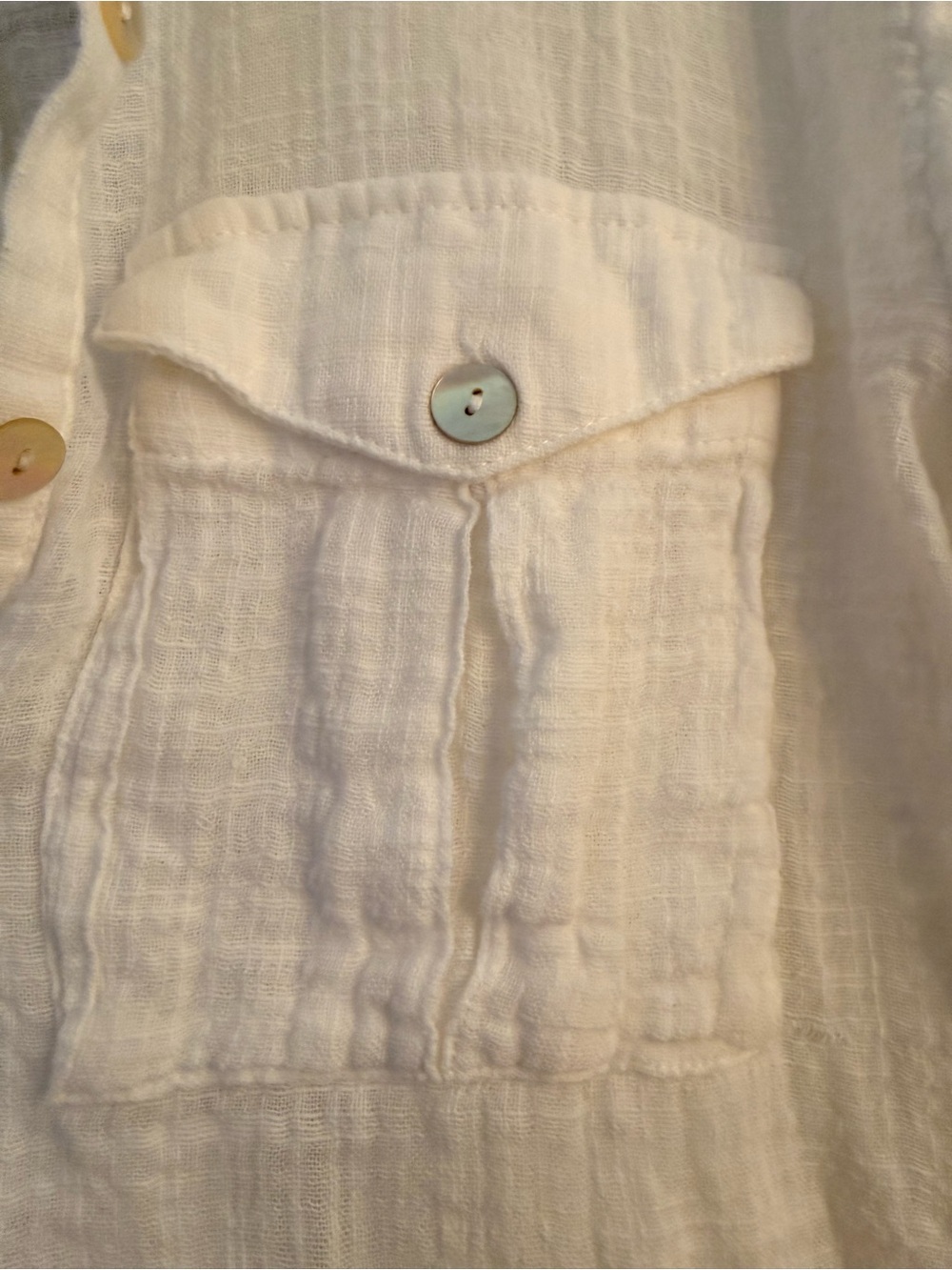 Free People White Gauze Button-Down Pocket Shirt sz Small - Picture 3 of 6